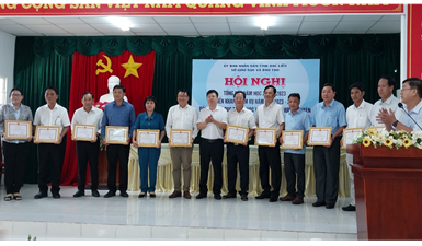 Tổng kết năm học 2022 - 2023, triển khai nhiệm vụ năm học 2023 - 2024 đối với giáo dục trung học và giáo dục thường xuyên